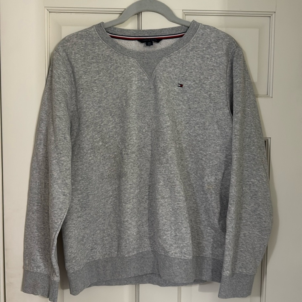 Tommy Hilfiger Men's Gray Sweater